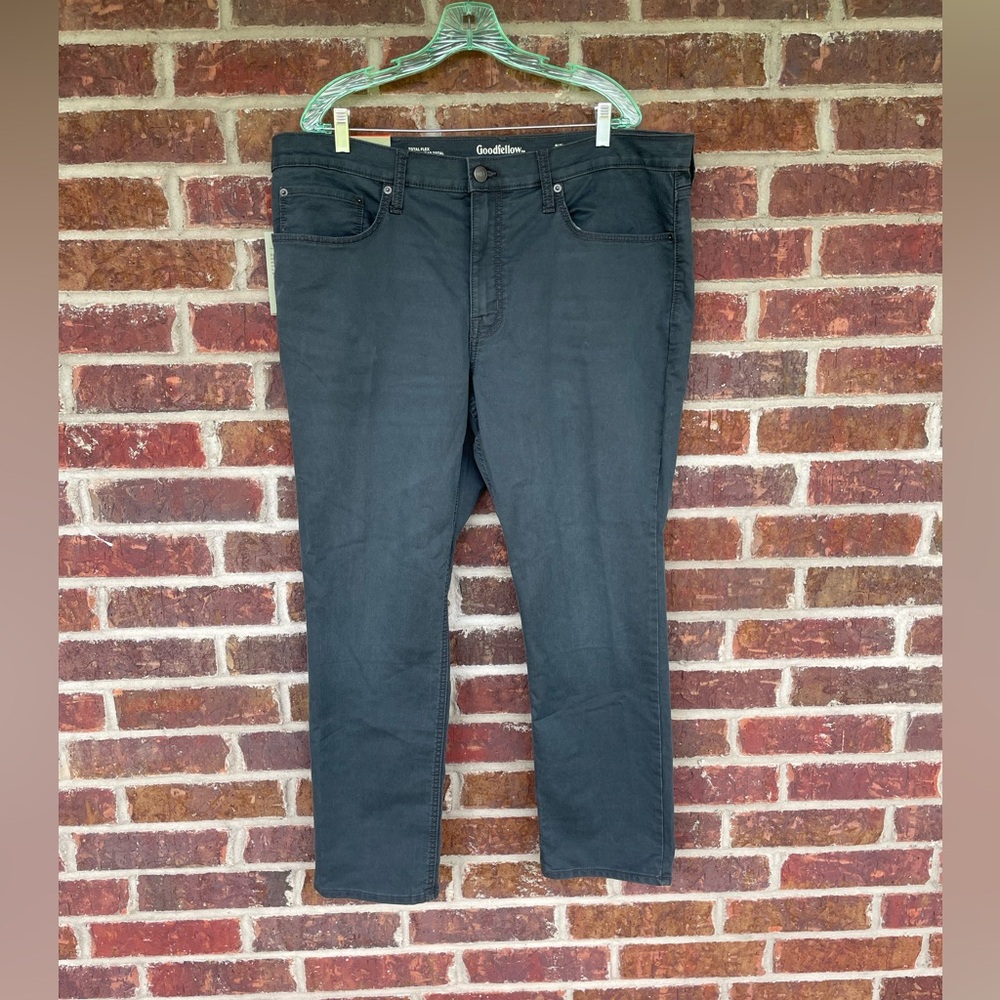 Men’s NWT Goodfellow & Co Slate Color Slim Fit Pants Size 40x30 Total Flex